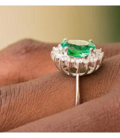 Anillo Galadriel 18K Esmeralda 1.74 Q Diamantes<Alda Joyeros Fashion