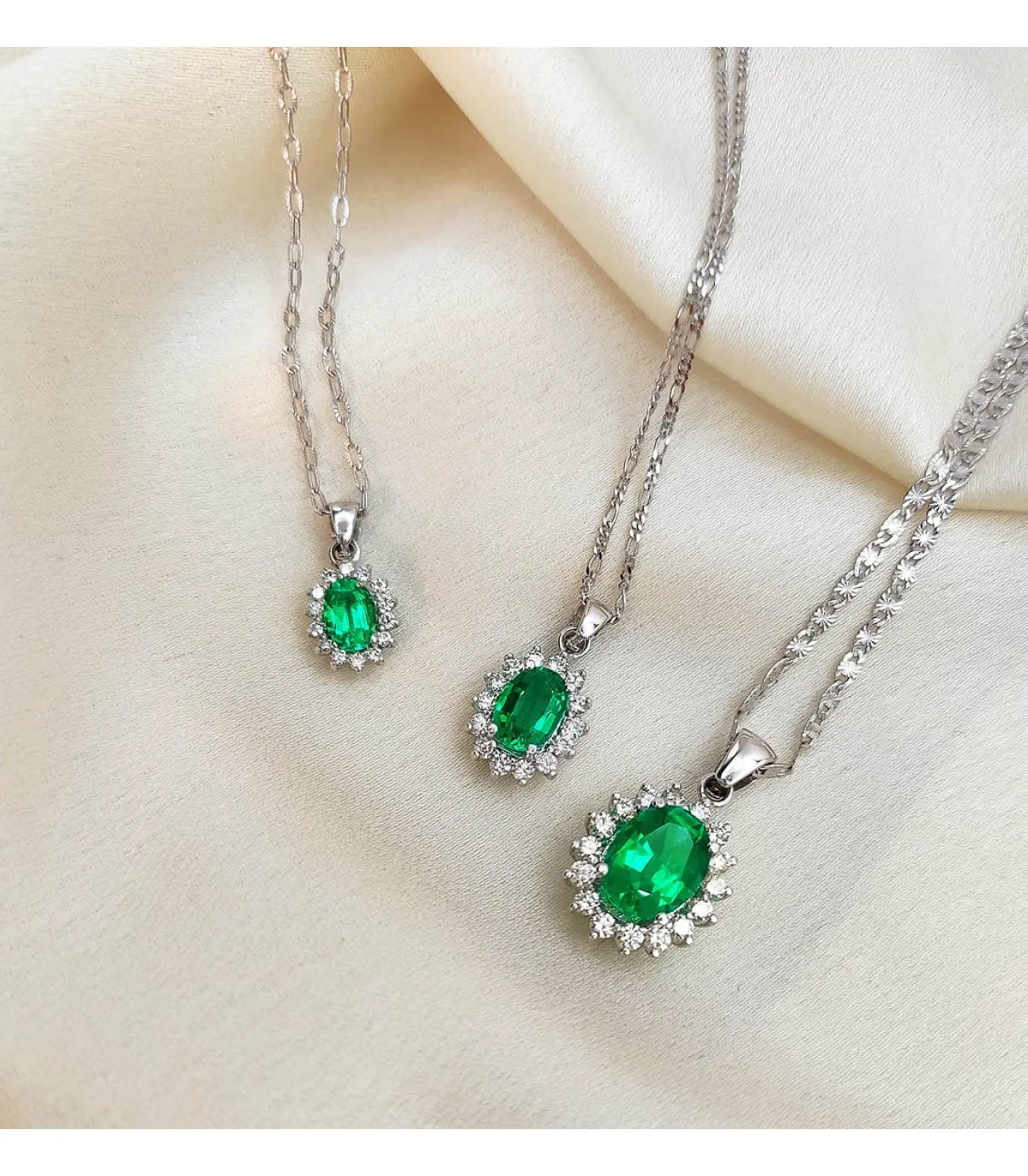 Colgante Galadriel Ob 18K Esmeralda 1.74 Q Diamantes<Alda Joyeros Discount