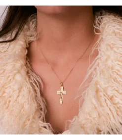 Cruz Rectangular Cristo Oro 18 Ktes Tallada<Alda Joyeros Fashion