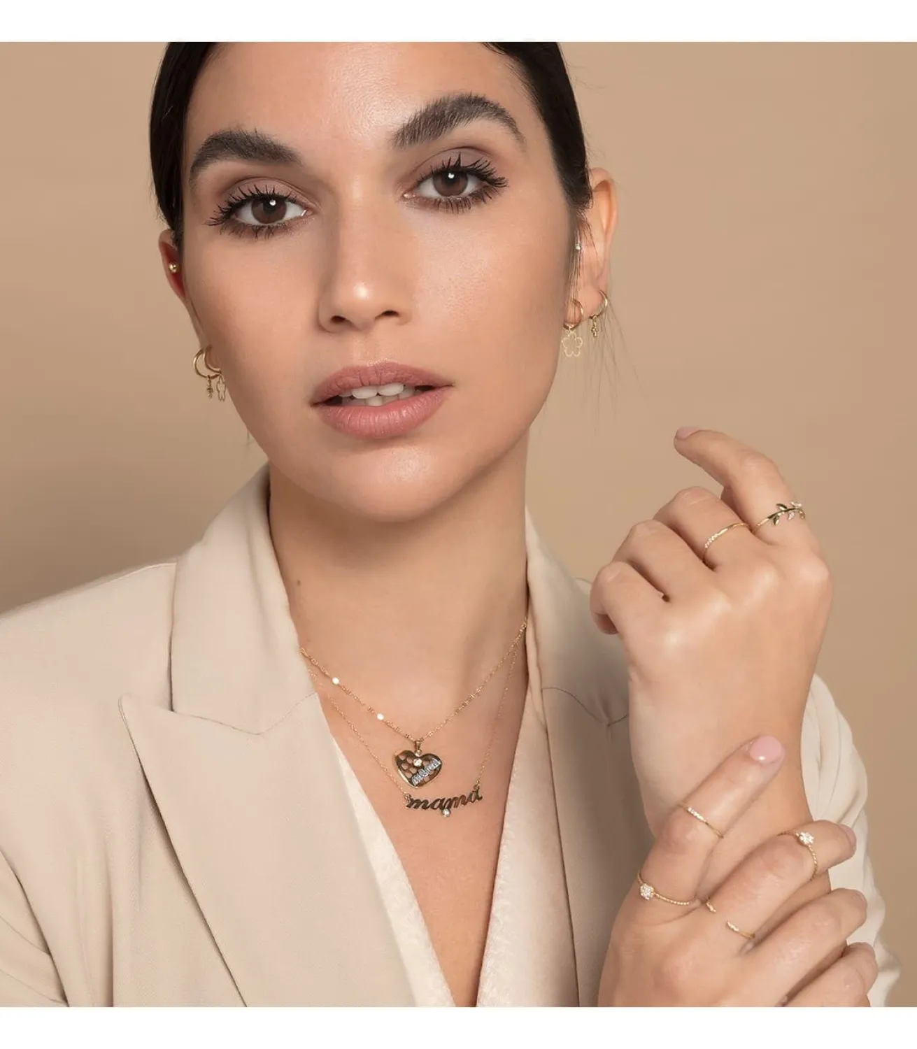 Gargantilla Mujer Oro Amarillo 18K Texto "Mama"<Alda Joyeros Clearance