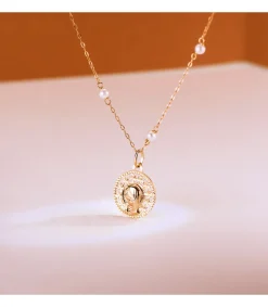 Medalla Virgen Niña Estrellas 18 Ktes<Alda Joyeros Online