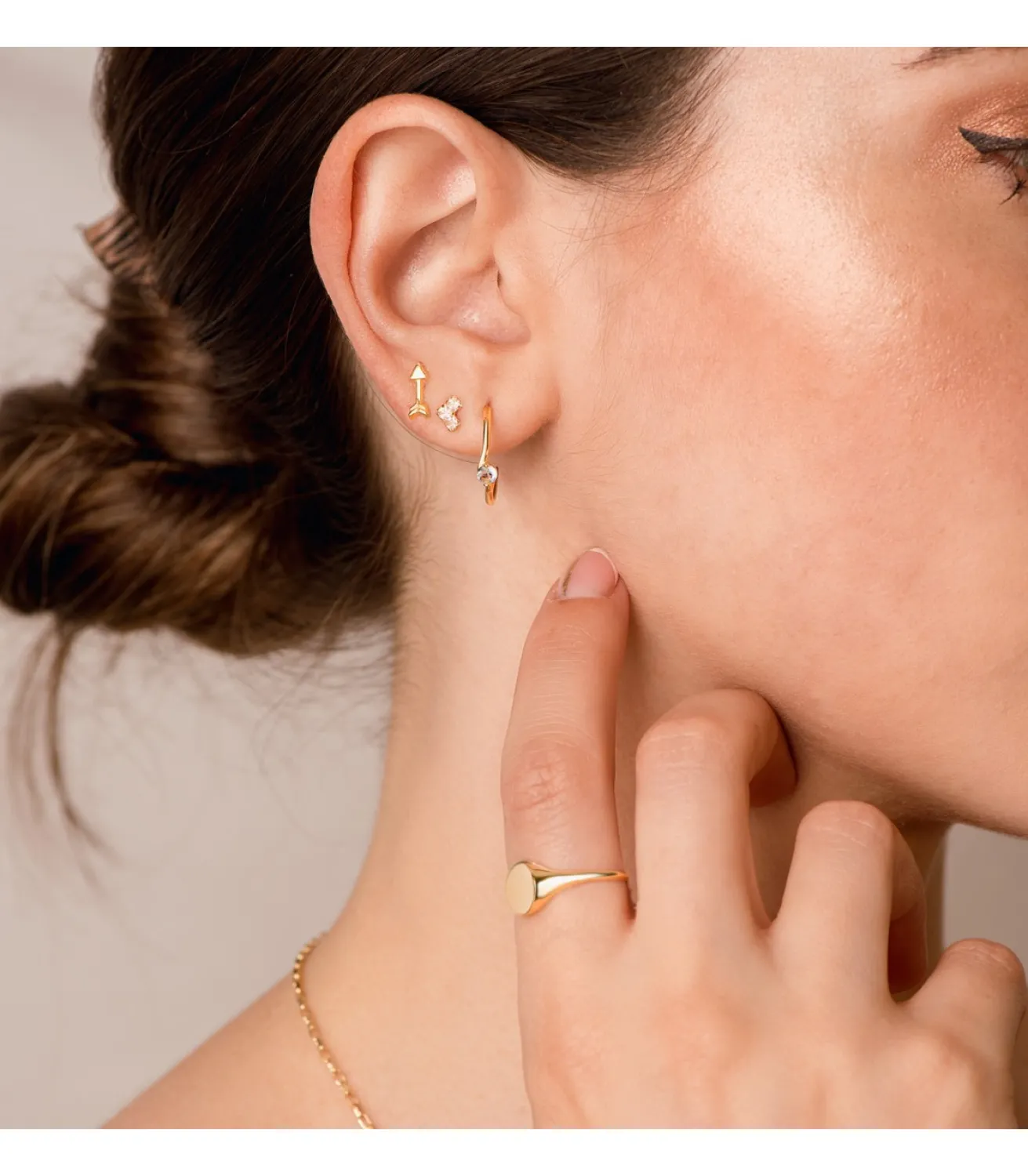 Pendiente Suelto Flecha Oro Amarillo 18K<Alda Joyeros Store